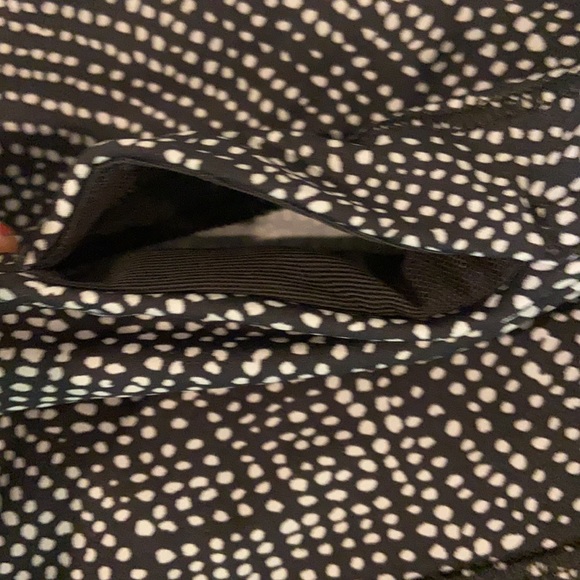 Lululemon size 8 Align legging, like new - Picture 6 of 8